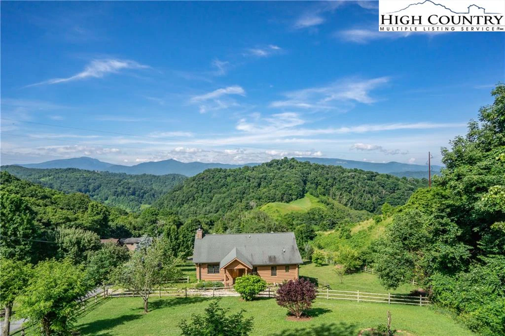 Image number 17 for the current listing