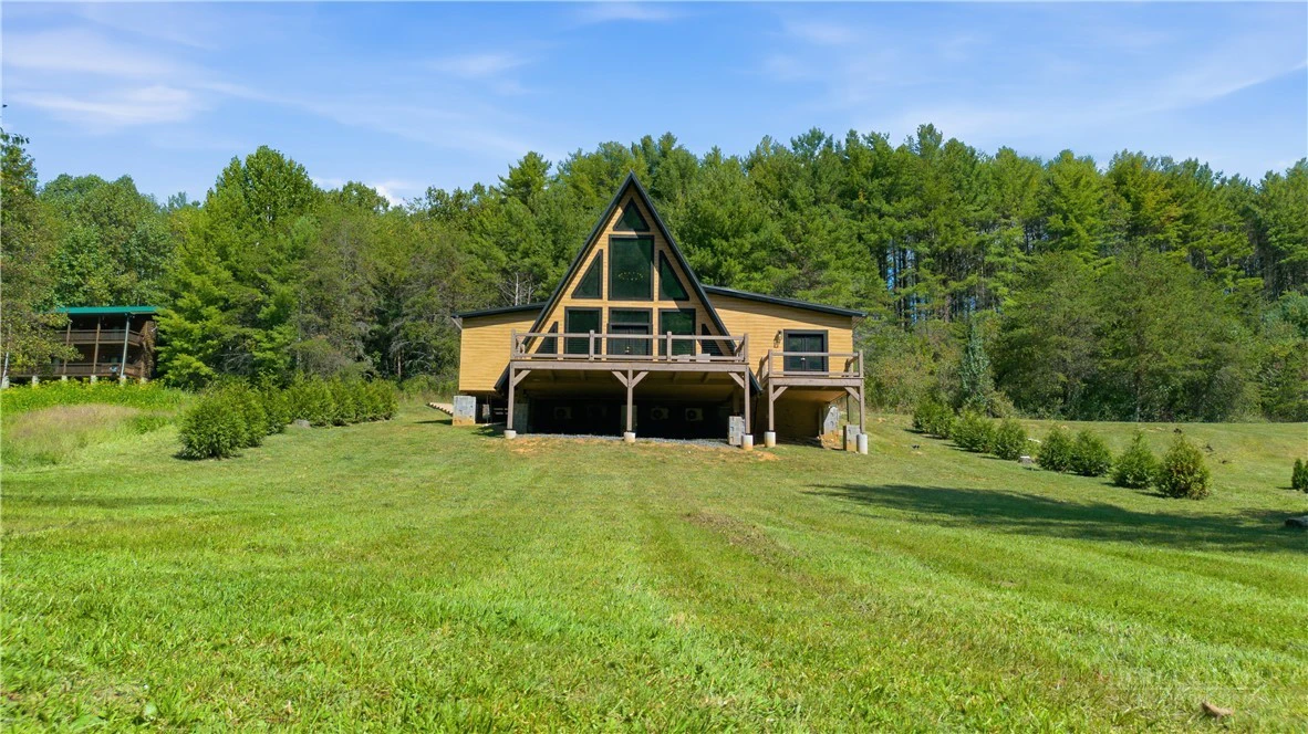 Image number 18 for the current listing