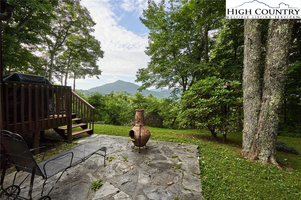 Image number 5 for the current listing