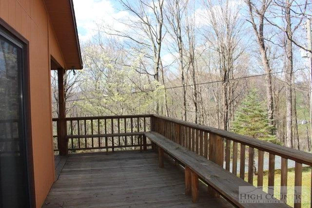 Image number 13 for the current listing
