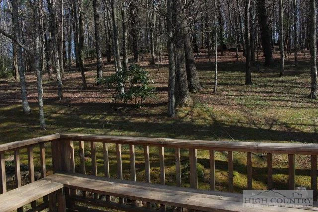 Image number 11 for the current listing