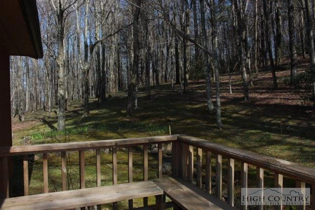 Image number 2 for the current listing