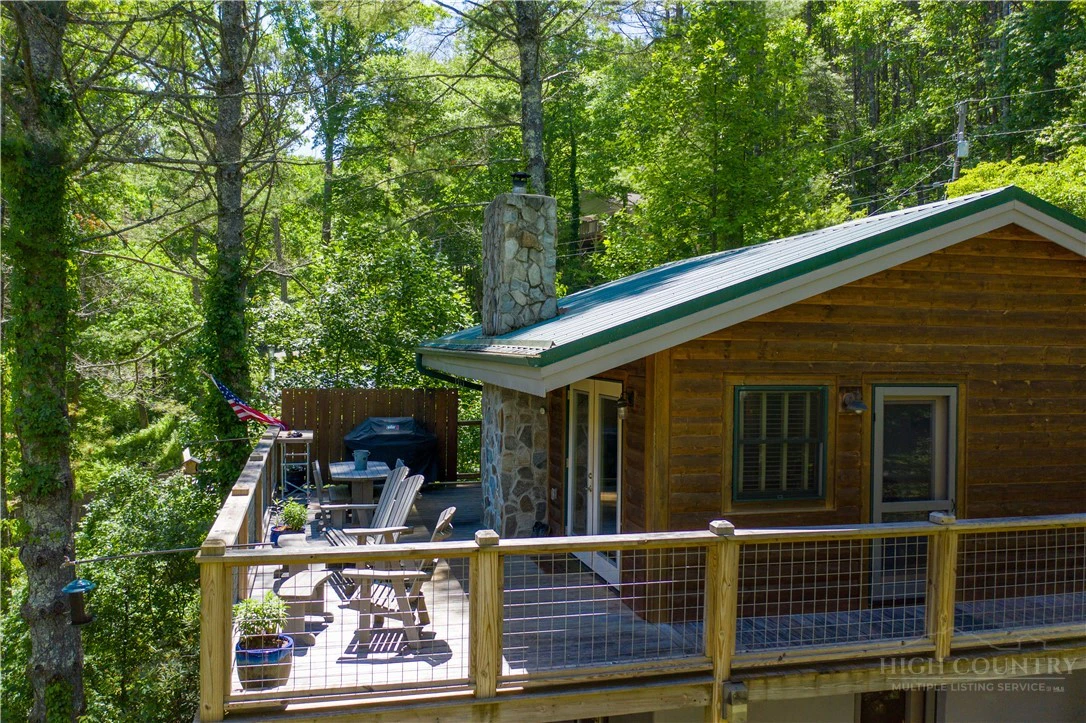 Image number 8 for the current listing