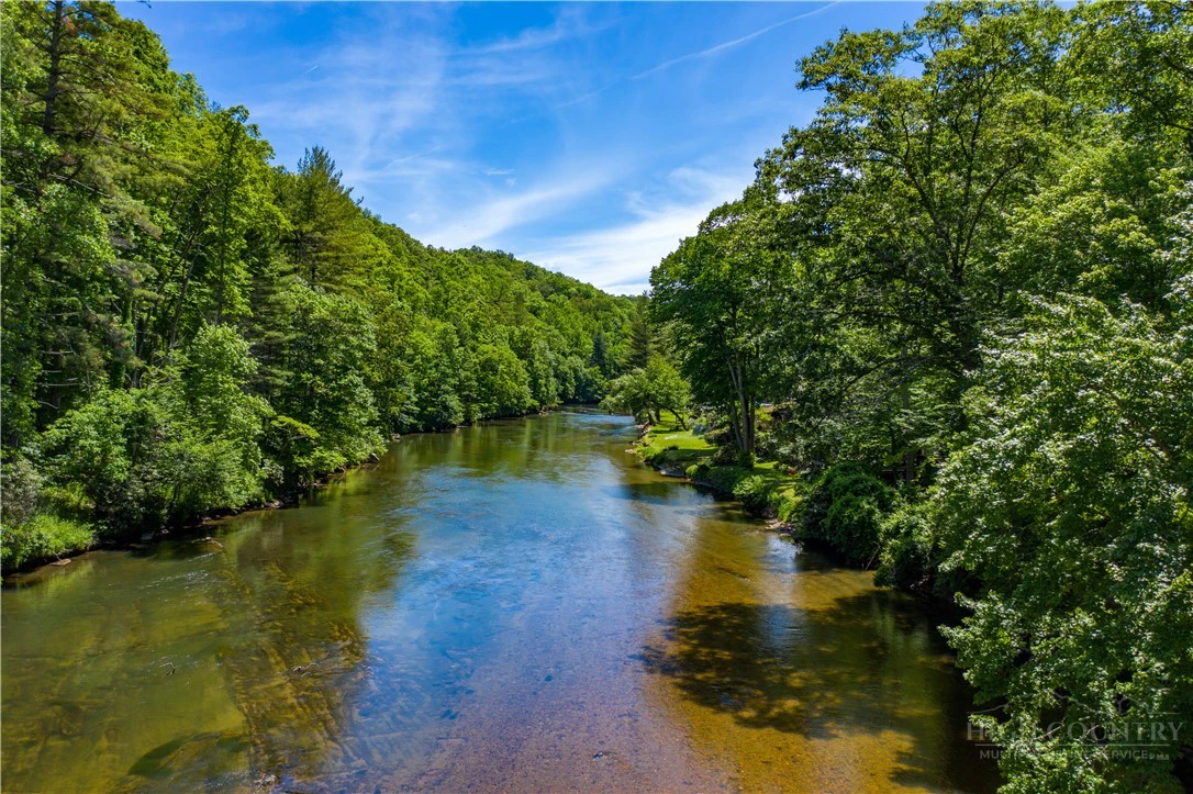 Image number 10 for the current listing