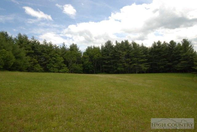 Image number 20 for the current listing