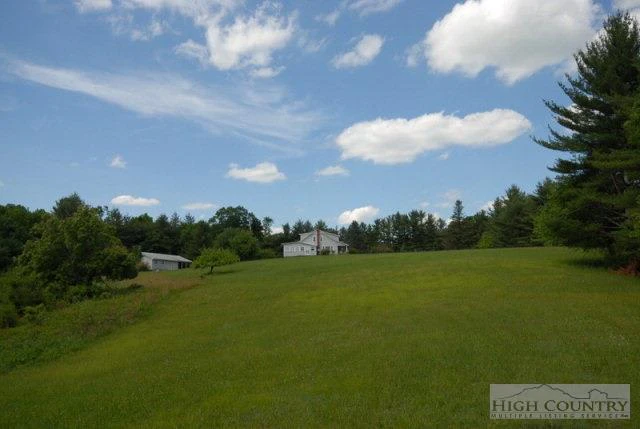 Image number 11 for the current listing