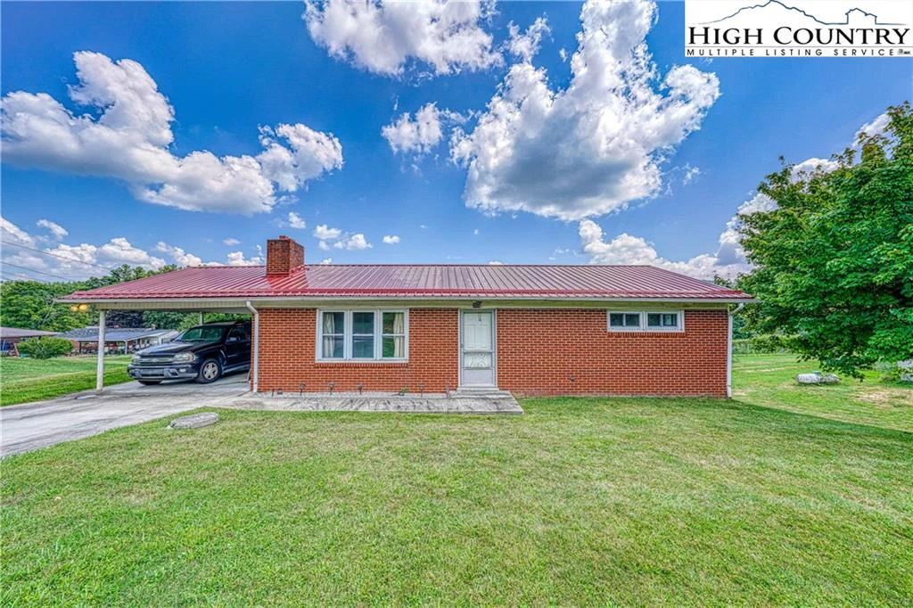 Image number 1 for the current listing
