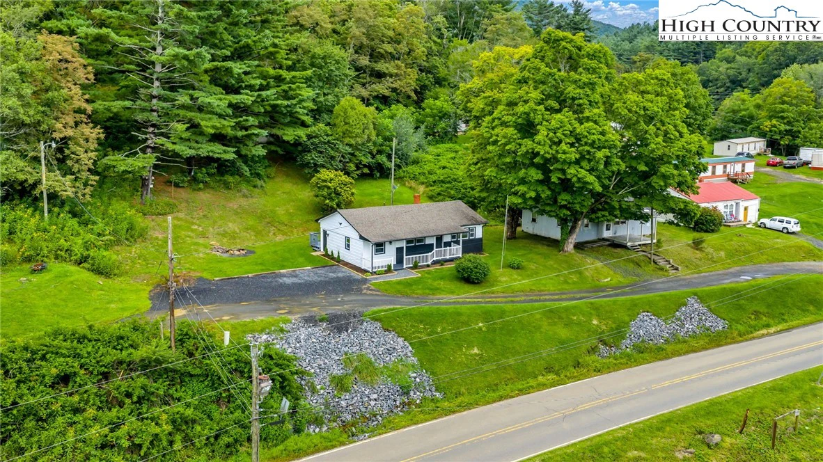 Image number 15 for the current listing