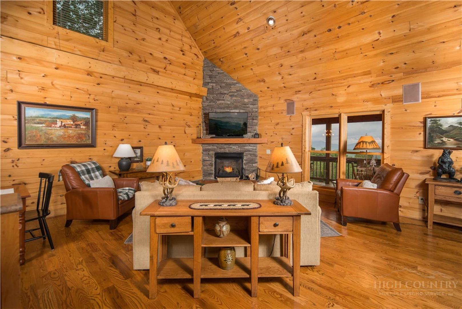 Image number 4 for the current listing