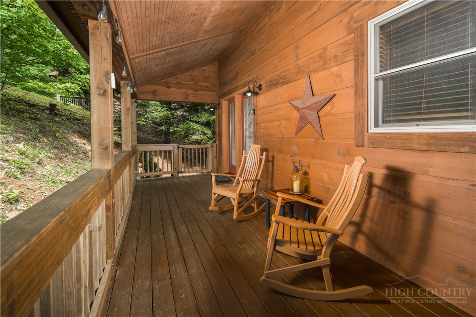 Image number 27 for the current listing