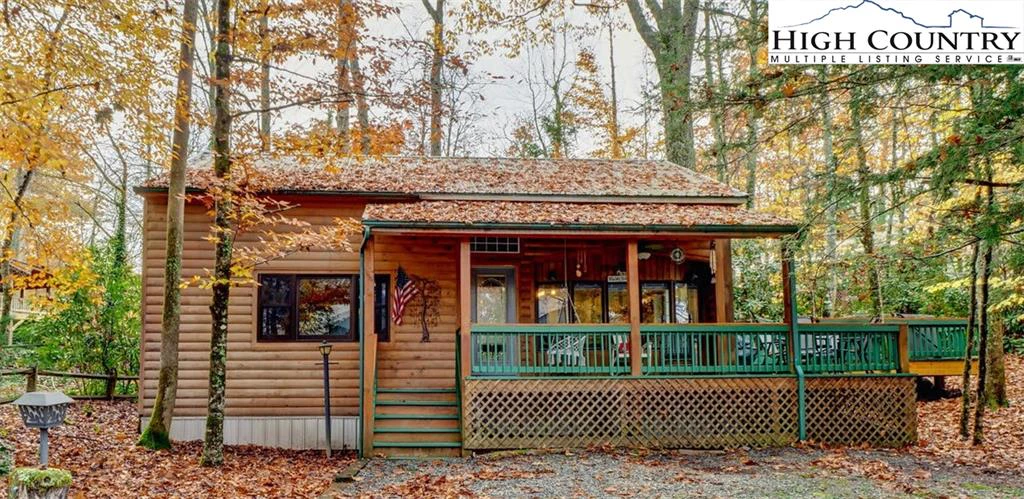 Image number 1 for the current listing