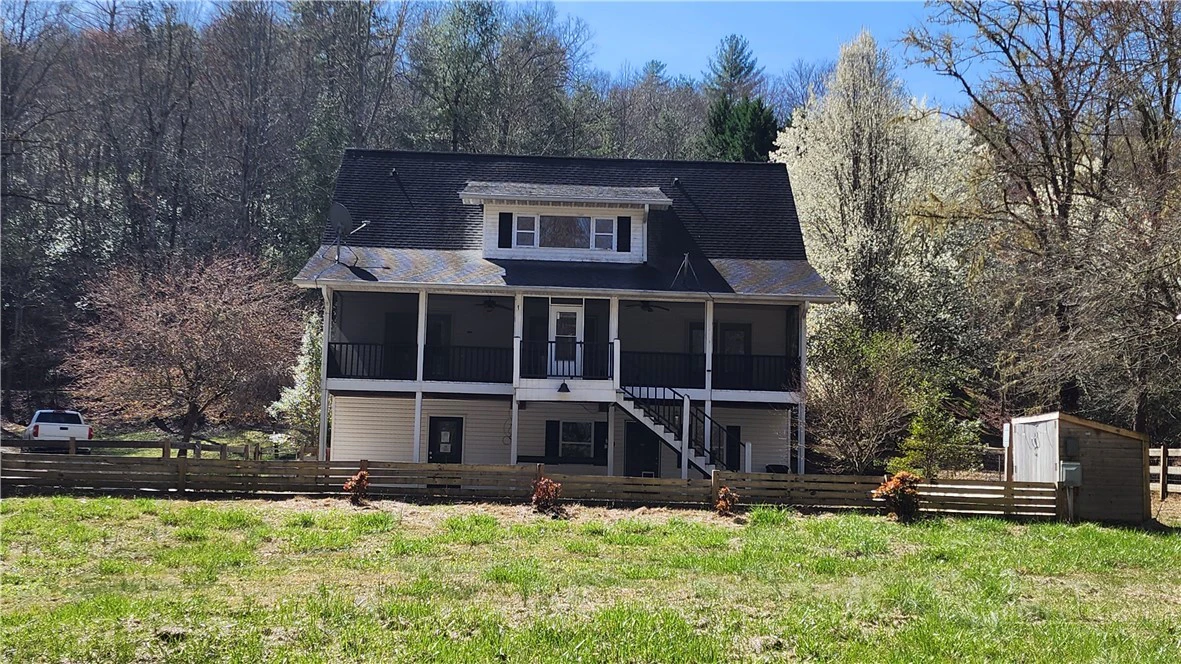 Image number 15 for the current listing