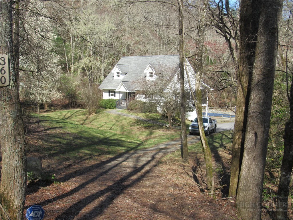 Image number 18 for the current listing