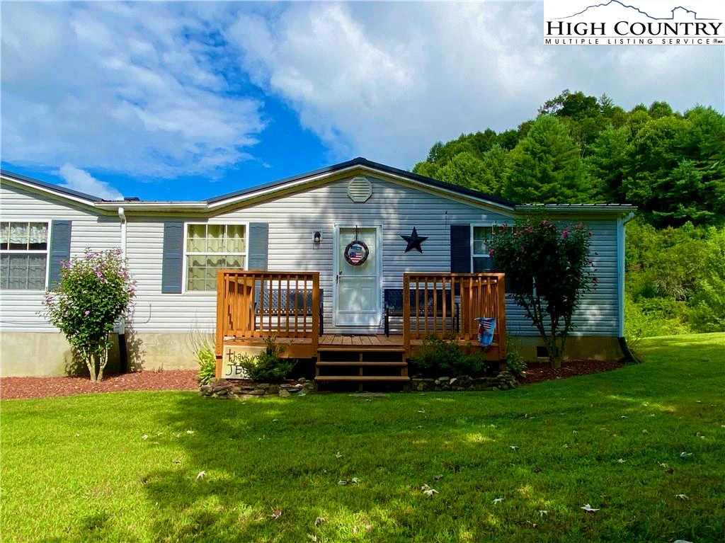 Image number 19 for the current listing