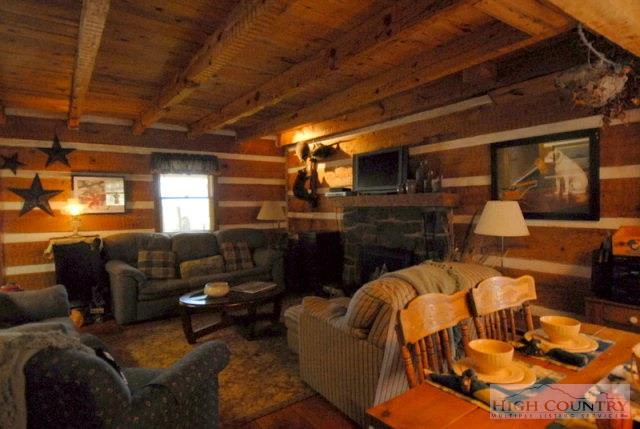 Image number 8 for the current listing