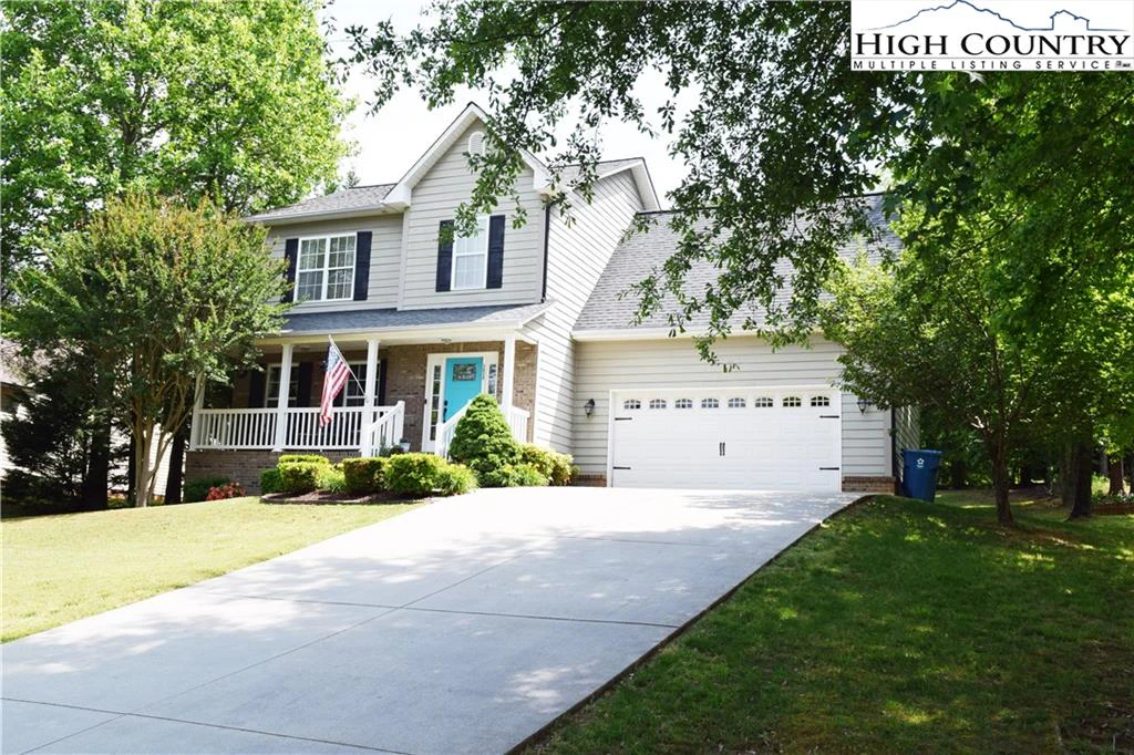 Image number 1 for the current listing