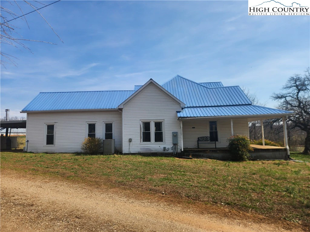 Image number 10 for the current listing