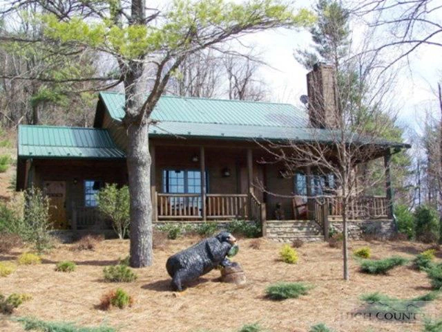 Image number 1 for the current listing