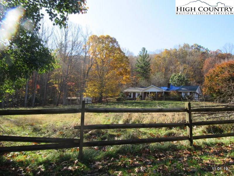 Image number 1 for the current listing