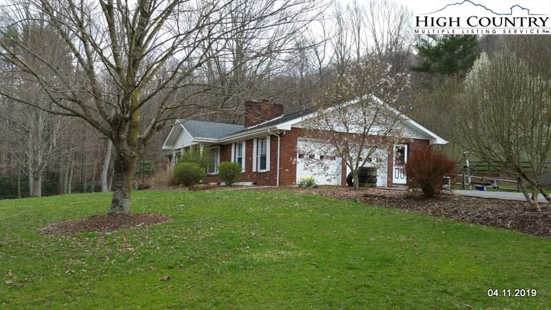 Image number 31 for the current listing