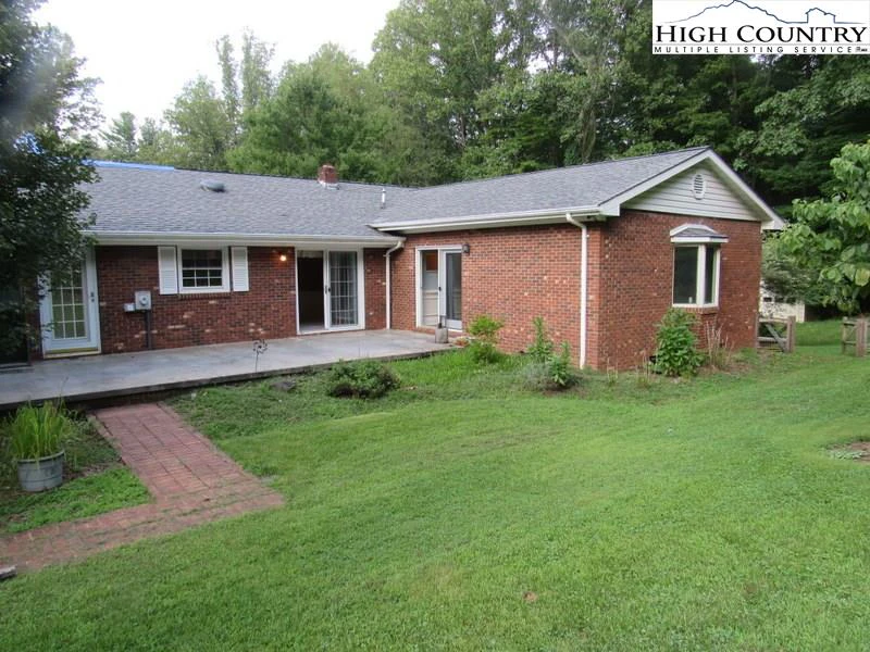 Image number 20 for the current listing