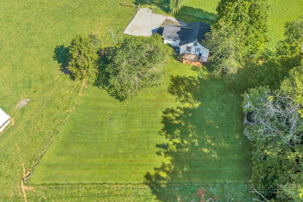 Image number 5 for the current listing