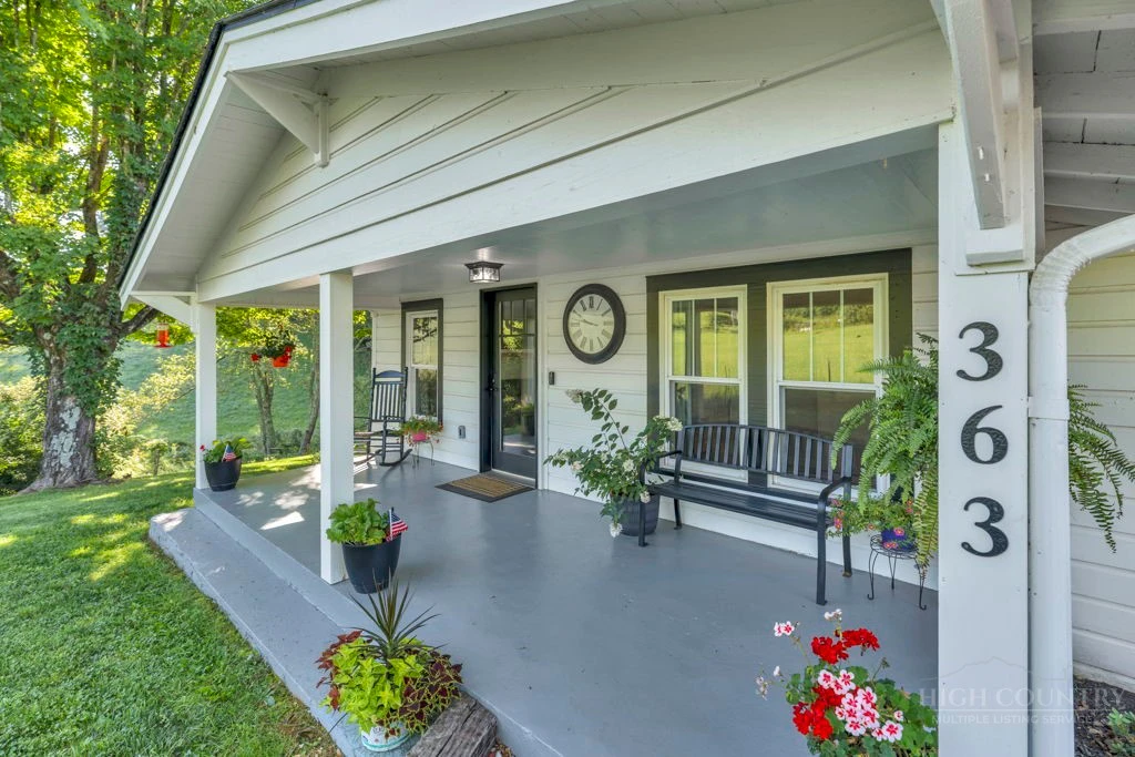 Image number 7 for the current listing