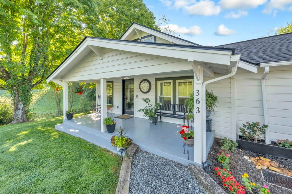 Image number 6 for the current listing