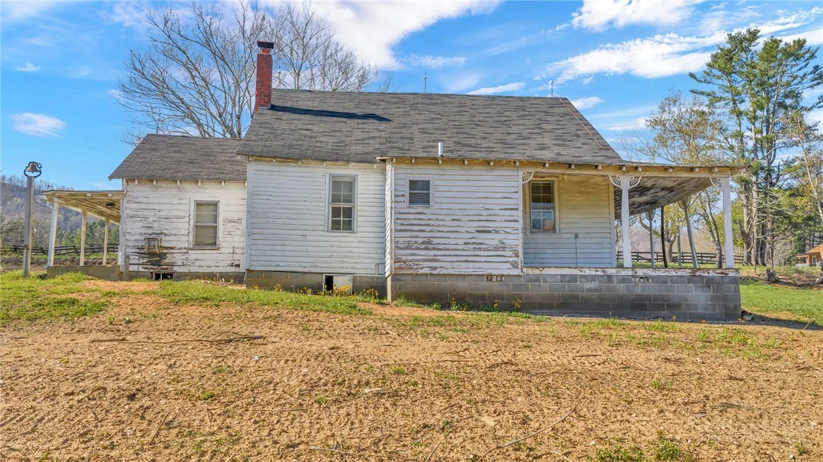 Image number 13 for the current listing