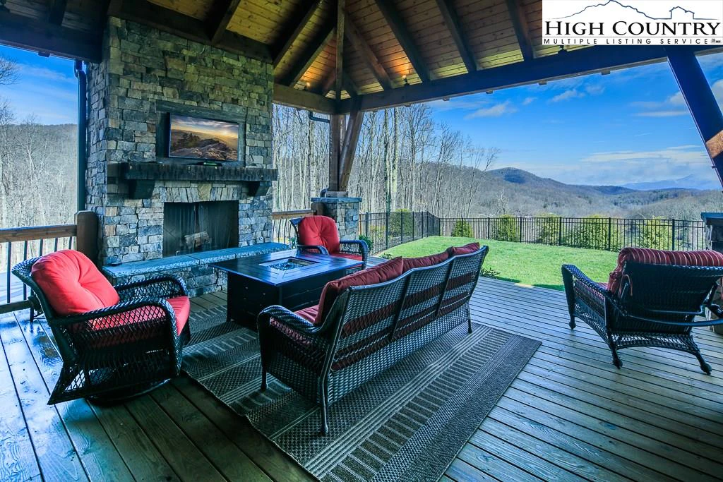 Image number 5 for the current listing