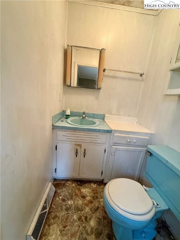Image number 8 for the current listing