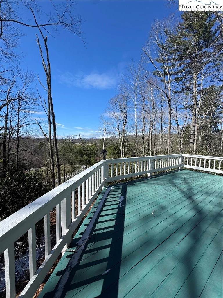 Image number 5 for the current listing