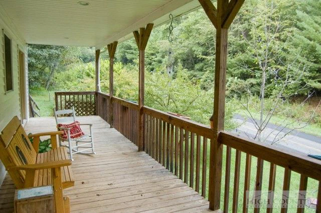 Image number 10 for the current listing