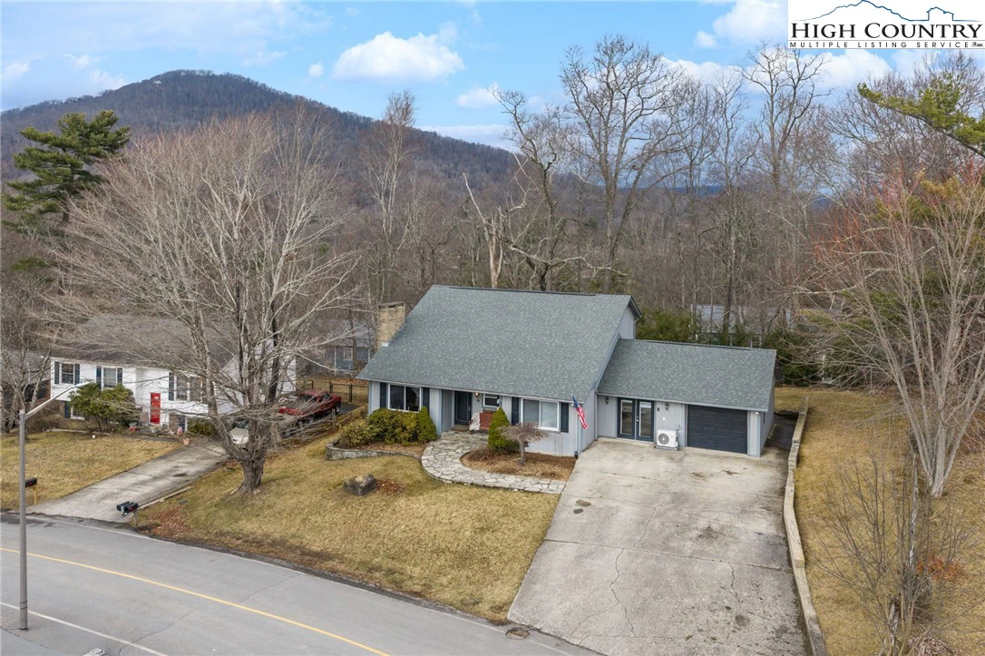 Image number 20 for the current listing
