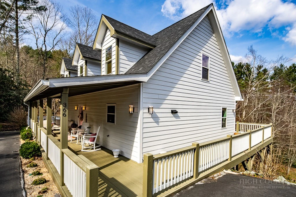 Image number 5 for the current listing