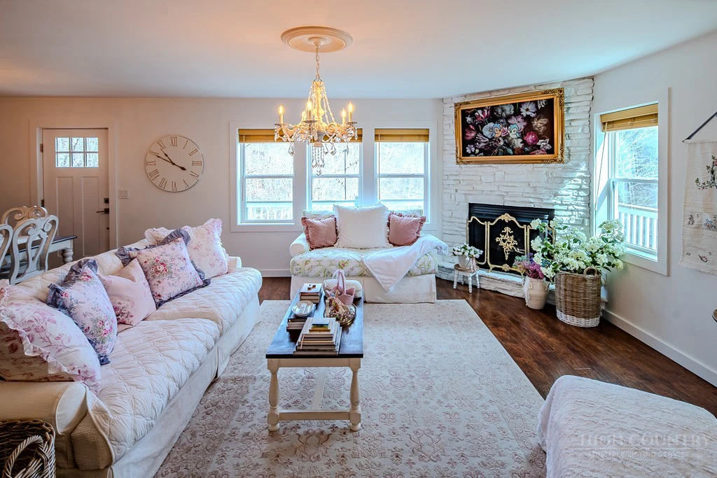 Image number 8 for the current listing
