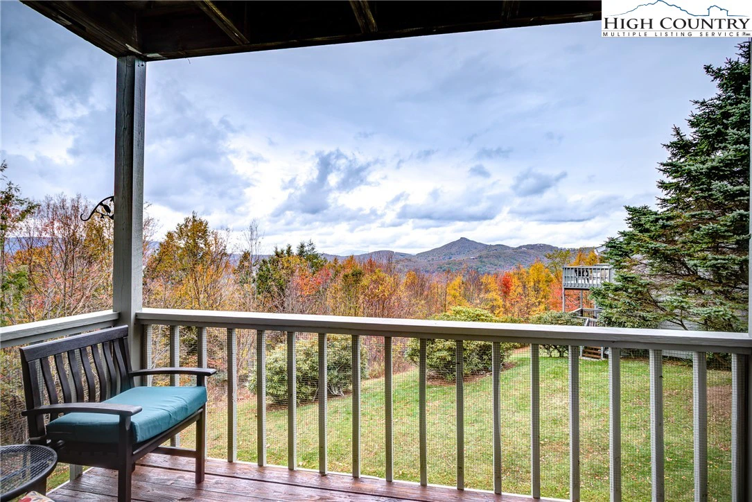 Image number 6 for the current listing