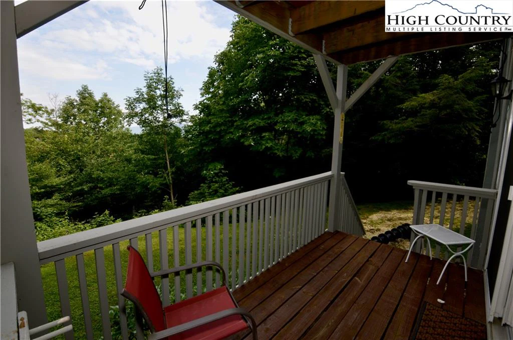 Image number 7 for the current listing
