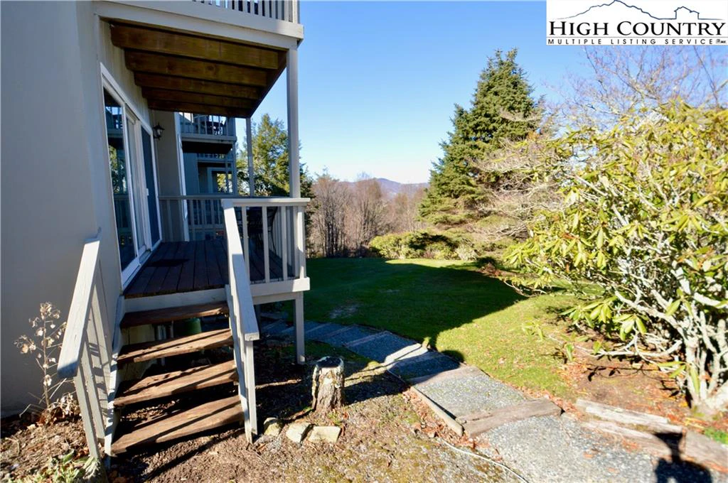 Image number 6 for the current listing