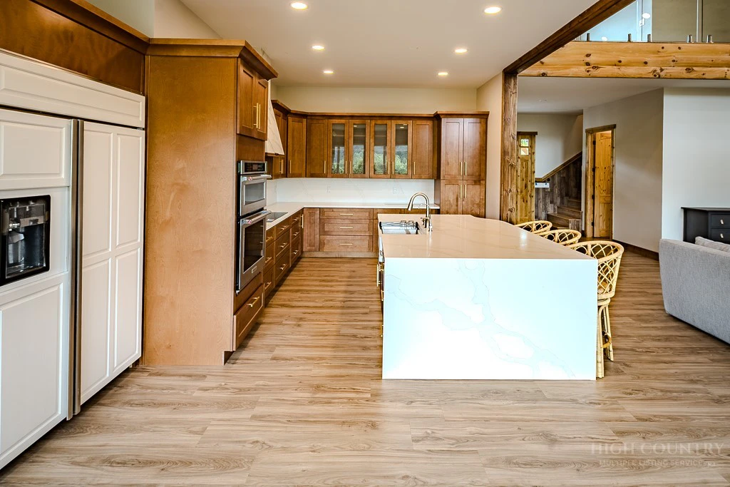 Image number 6 for the current listing