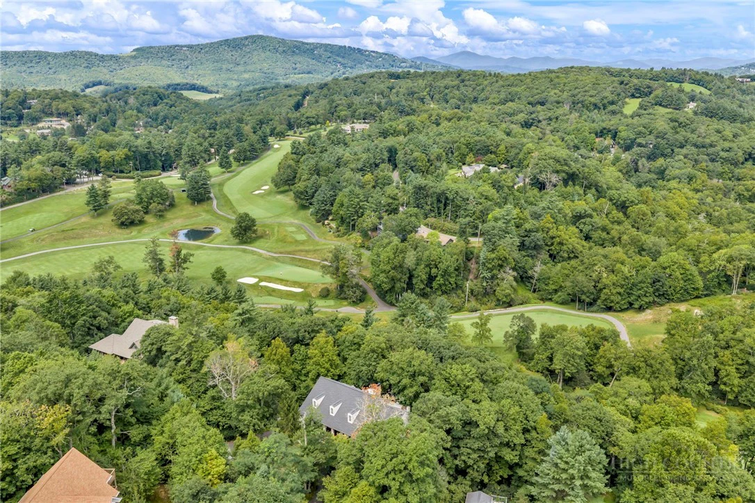 Image number 4 for the current listing