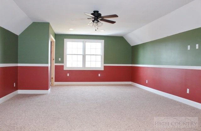 Image number 5 for the current listing