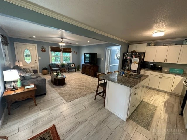 Image number 7 for the current listing