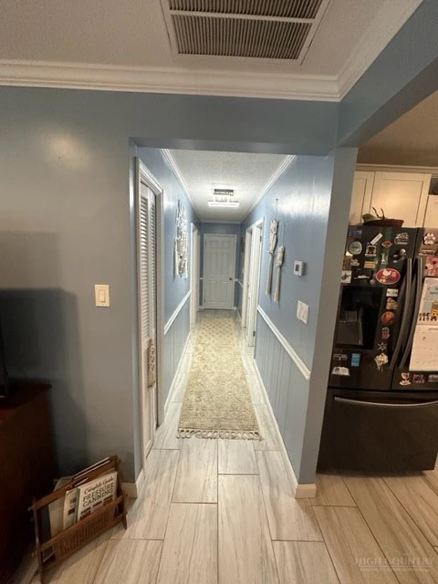 Image number 9 for the current listing