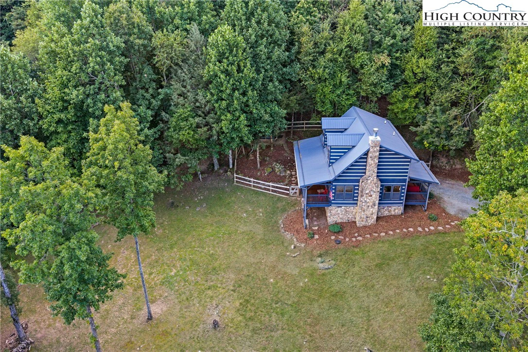 Image number 19 for the current listing