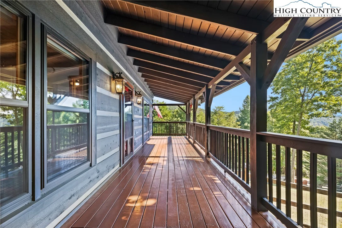 Image number 7 for the current listing