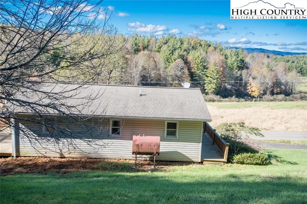 Image number 20 for the current listing