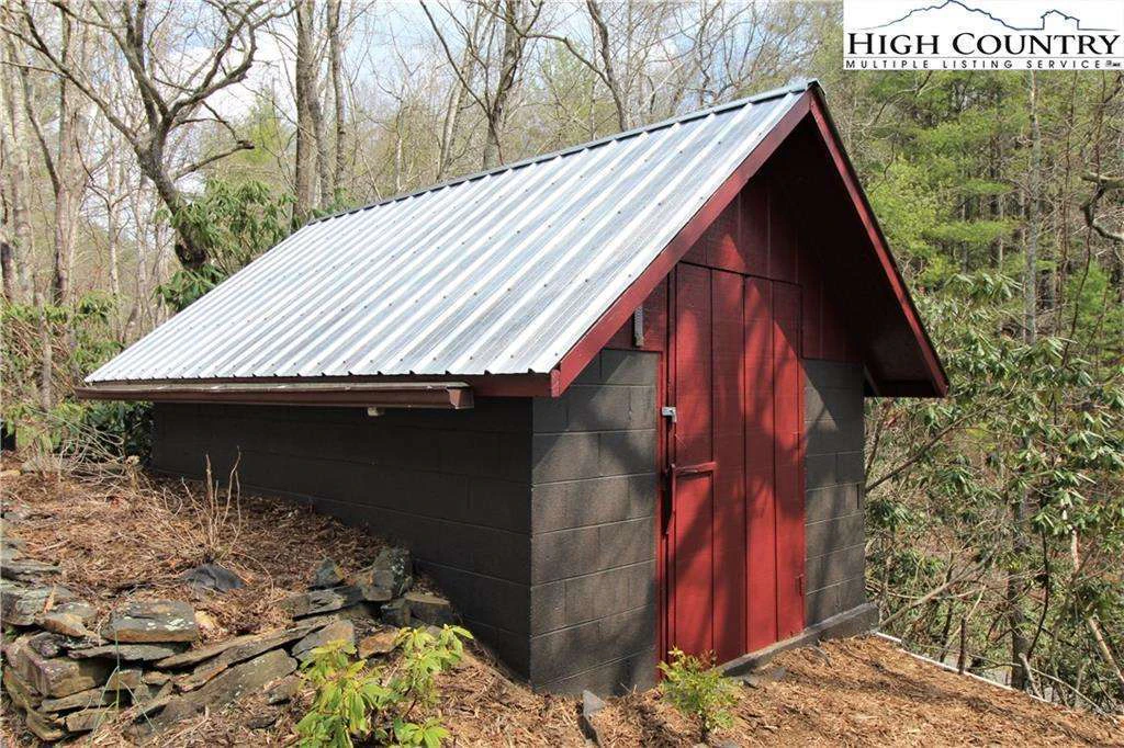 Image number 6 for the current listing