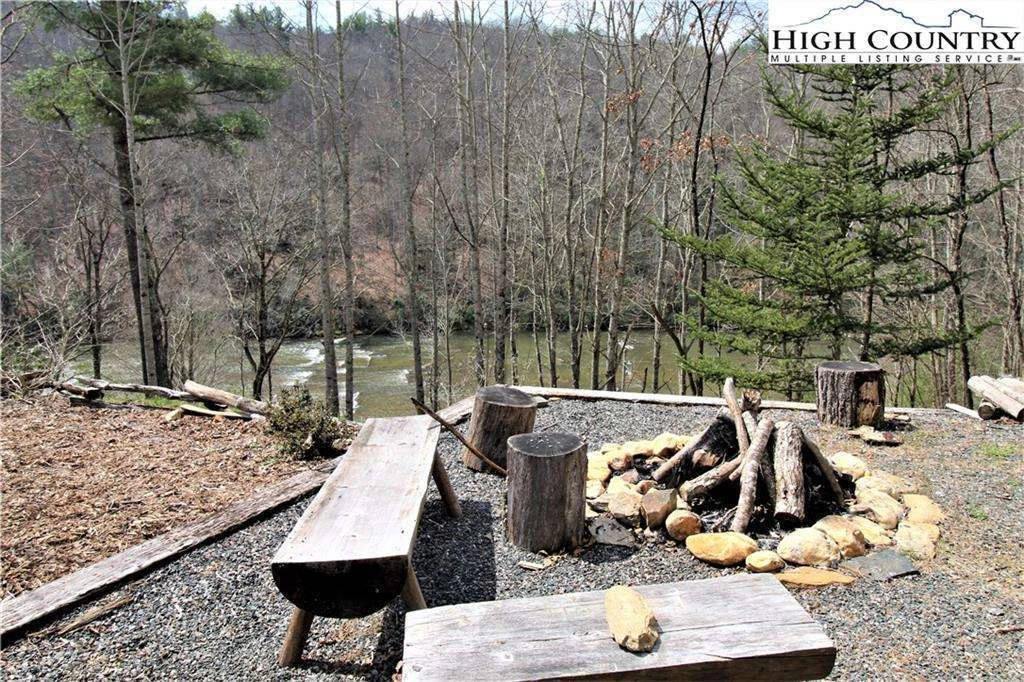 Image number 5 for the current listing