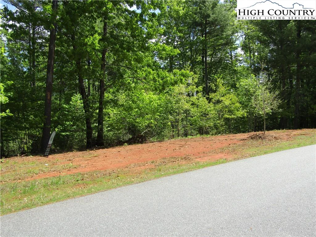 Image number 9 for the current listing